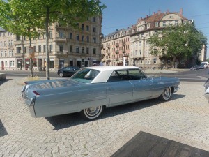 Cadillac Four Window Sedan in Dresden